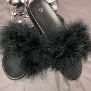 Black Fuzzy Slippers